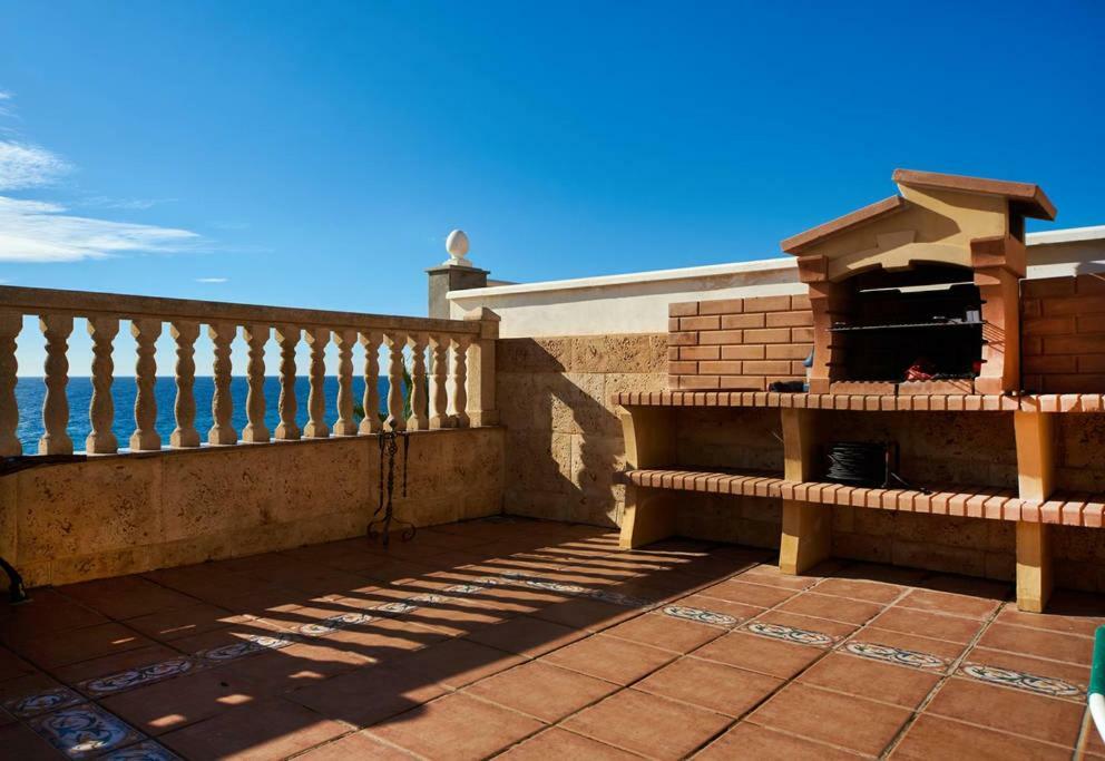 Casa De Sueno En La Playa Villa Adra Ngoại thất bức ảnh