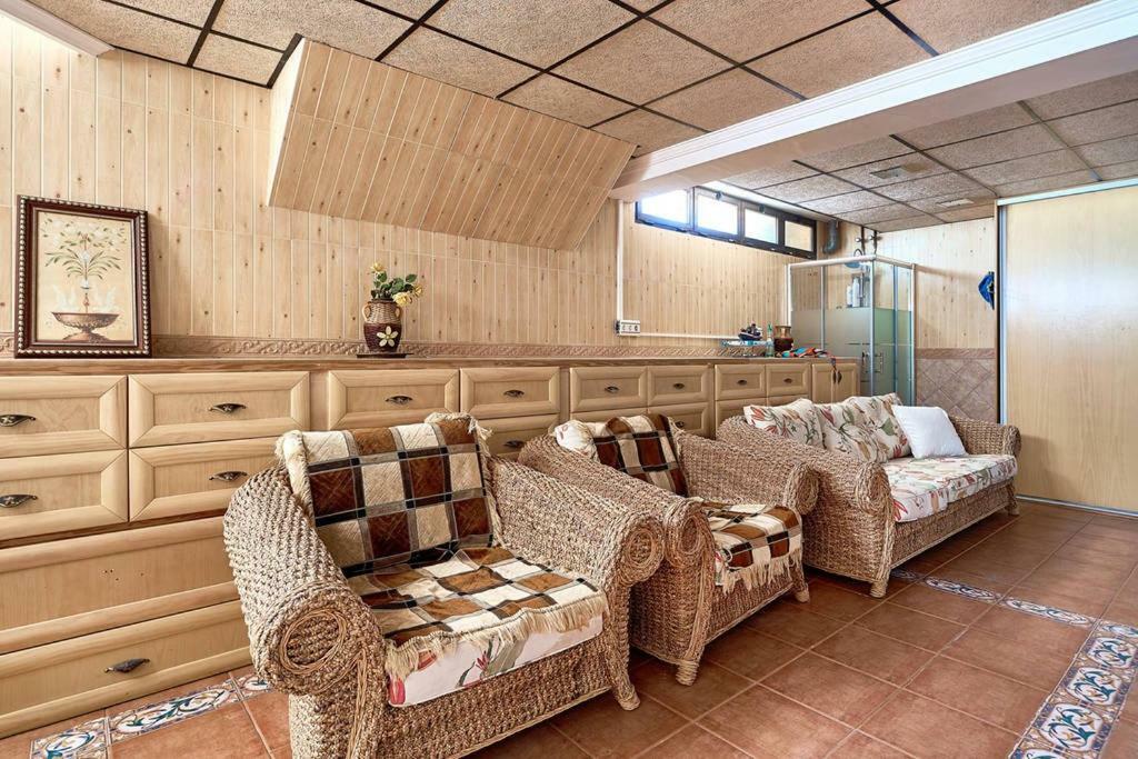 Casa De Sueno En La Playa Villa Adra Ngoại thất bức ảnh